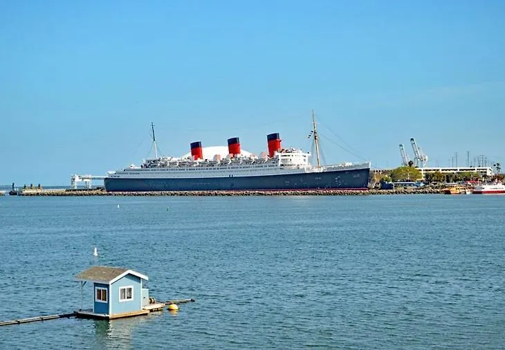 Bonvoyage-Sleep&Sail Overnight Stays-Sleeps 6-8 Long Beach