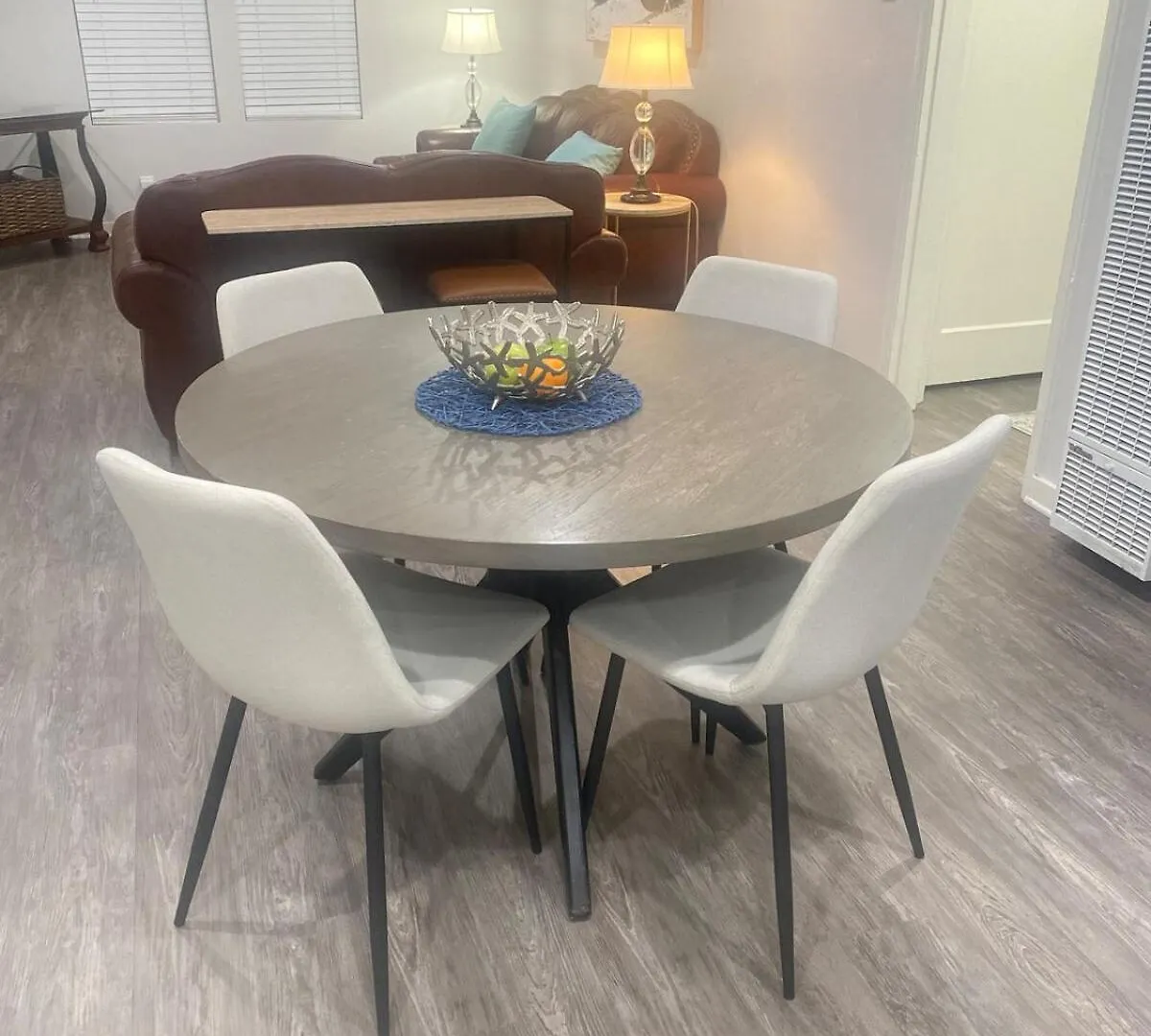 Bonvoyage-Sleep&Sail Overnight Stays-Sleeps 6-8 United States