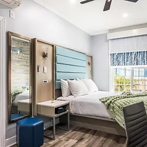 Hotel Lumea By The Sea, Long Beach